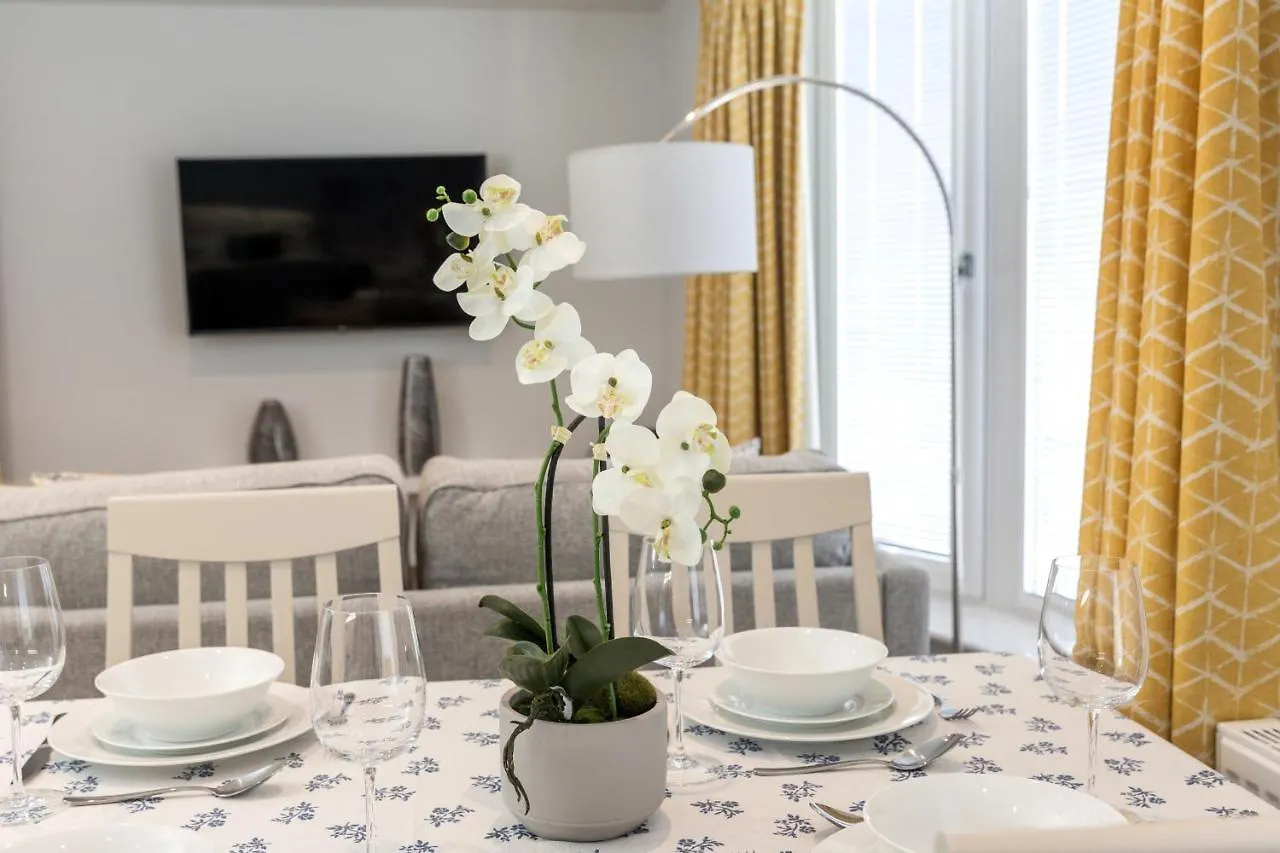 Finest Retreats - Belle House, Apt 6 Filey 0*,