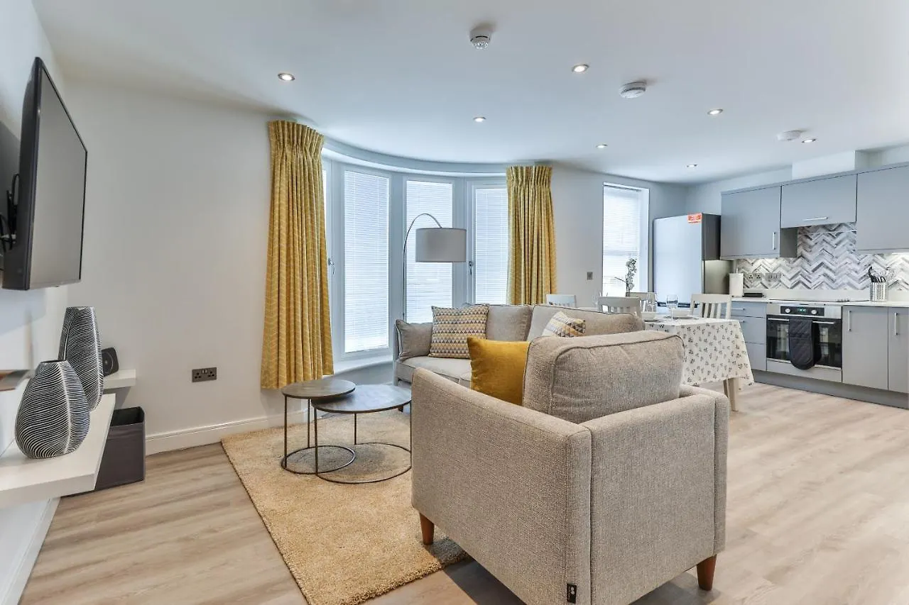 Finest Retreats - Belle House, Apt 6 Filey Apartment
